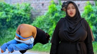Jungle Road Trip & Outdoor Sex With Muslim Girl