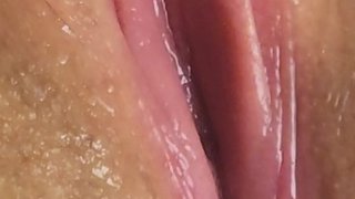 Amateur Close-up With Mini Vibrator