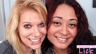 Black Dyke Girl Licks Pussy In Hd Lesbian Scene